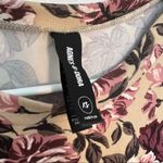 Agnes & Dora Relaxed Ruffle Top Taupe Rose Floral Photo 9