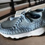 Nike  Air Women’s Size 6 Footscape Woven Washed Denim Sneakers. Ice Blue. New Photo 3