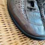 Stuart Weitzman Silver Tone Oxford Sneakers Comfort size 11 women’s Photo 9