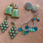 None 5 pairs of green toned vintage earrings Photo 6