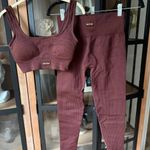 Oh Polly Bo + Tee workout set No Sweat Ribbed Scoop Neck Sports Bra Dark Brown leggings Photo 1