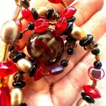 Red, black and faux pearl beaded necklace Red Photo 13