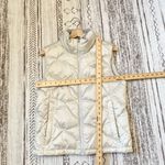The North Face  550 White Quilted Zip up Vest Small Photo 8