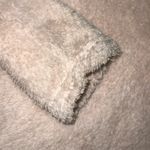 Patagonia  Quarter Zip Color:‎ Cream Size:Medium teddy bear Photo 3