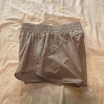 B running shorts Size M Photo 13