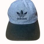 Adidas hat Photo 0
