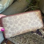 Coach Authentic  1941 crossgrain leather continental zip around wallet/Wristlet Photo 2