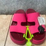 Crocs Women's Size 10 Nwt Hot Pink Getaway Platform H-Strap Sandals Wedge Photo 2