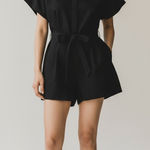 Uniqlo NWT  Womens Minimalist Linen Belted Romper M Photo 0