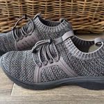 Nurse Mates Align by Women’s Size 7 Knit Walking Comfort Shoes New Photo 1