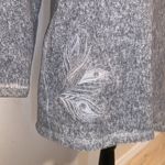 Cabela's Cabela’s grey embroidered feathers double button fleece pullover sweatshirt Photo 3