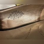 Bandolino  Black Suede Block Heels Gold Logo Hardware Slip Resistant Shoe Sz 7.5 Photo 11