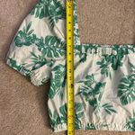 American Eagle Good Condition  elastic stretch billow sleeve crop top size medium Photo 3