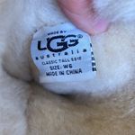 UGG  Australia Classic Tall Women’s Boots Leather Sheepskin EUC Sz W6 Warm Comfy Photo 3