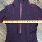 Lululemon  Women's size 4 Sweatshirt Star Runner Half Zip paisley Plum Stripe Photo 2