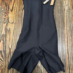SKIMS  BODY NWT HIGH WAISTED MID THIGH SHORT SMALL ONYX Photo 0