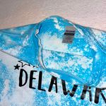 Collegiate Outfitters Womens UNIVERSITY OF DELAWARE Short Sleeve Cropped Shirt size Small Photo 2