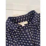 Vince Camuto LOFT & White V-Neck Blouse & Navy Button-Down Shirt Bundle Size S Photo 8