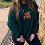 Jerzees Bear Sweatshirt Photo 0