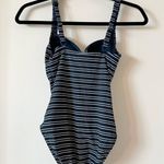Nip Tuck Navy Sorrento Stripe Joanne Front Twist One Piece Swimsuit Size 4 Photo 4