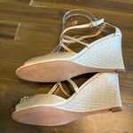 Badgley Mischka  Womens Abigail Wedge Heels Wedding Bridal Party Satin Bling 8 Photo 12