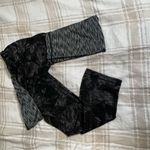 Active Life Women's Reversible Capri Leggings Black/Gray Print Size S Photo 2