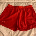 Under Armour Shorts Photo 0