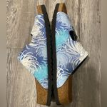 Papillio Birkenstock Stylish Blue Patterned Sandals Size 7 Photo 4