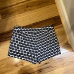 Trina Turk Snails Pace Navy And White Geometric Mini Shorts Cotton Resort Sz 4 Photo 4