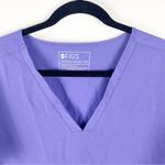 FIGS  Technical Collection Casma Purple V-Neck Pockets Top Style # FW1100, XXL Photo 4