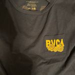 RVCA Tee Photo 1