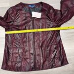 Susan Graver  Style Womens Jacket Faux Leather Size M Zip Up Burgundy Snake skin Photo 7