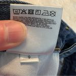 Uniqlo  Denim Jeans Size 9 Inseam 29” Medium Wash 100% cotton classic 5 pocket Photo 4