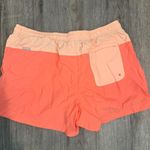 Columbia Outdoor Shorts Photo 1