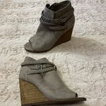 Madden Girl Size 9.5M Shoes •  Photo 13