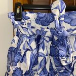 H&M NWT Blue/White Floral Paper Zip Fly Bag High Waisted Pleated Shorts 4 Photo 7