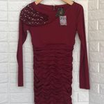 NIKIBIKI  burgundy‎ ruched long sleeve dress Photo 0