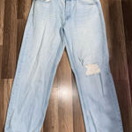 Universal Threads Mid Rise 90s Style Baggy Jeans, light wash, relaxed fit Photo 0