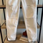 BDG NWT  Urban Outfitters Mom High Waisted Tapered Leg White Jeans, 26 Photo 2