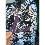 Gloria Vanderbilt  “Amanda” Classic Capri Mid Rise Floral Pattern Ultra Stretch B Photo 6