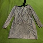 Gold long sleeve dress Photo 3