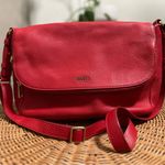 Fossil Fold Over Crossbody Red Pebbled Leather Peyton Photo 0