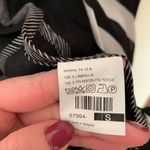 Myrine Pure Black Linen Vest Small Photo 6