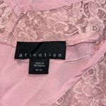 Attention  medium pink lace v neck tank new without price tag sexy date night top Photo 7