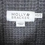 Molly Bracken Gray And Black Plaid Puff Sleeve Sweater Size XS/Small Photo 5