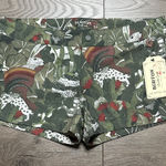 Burton 3” Shearwater Swim Board Shorts Nature Animal Print Green Size 28 Photo 0