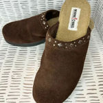 Minnetonka Brown Suede Mules / Clogs Silver Bead Detail Women’s size 9 Photo 0