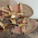 Kenneth Cole  Reaction Strappy  Gold Sandals Women’s Size 9 Double Buckle Photo 9
