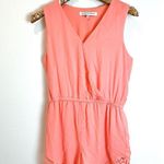 Cupcakes & Cashmere Irina Pink V Photo 1