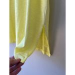 Chico's Tee Shirt Short Sleeve Neon Yellow V Neck Stretch Side Slits, Size M Photo 5